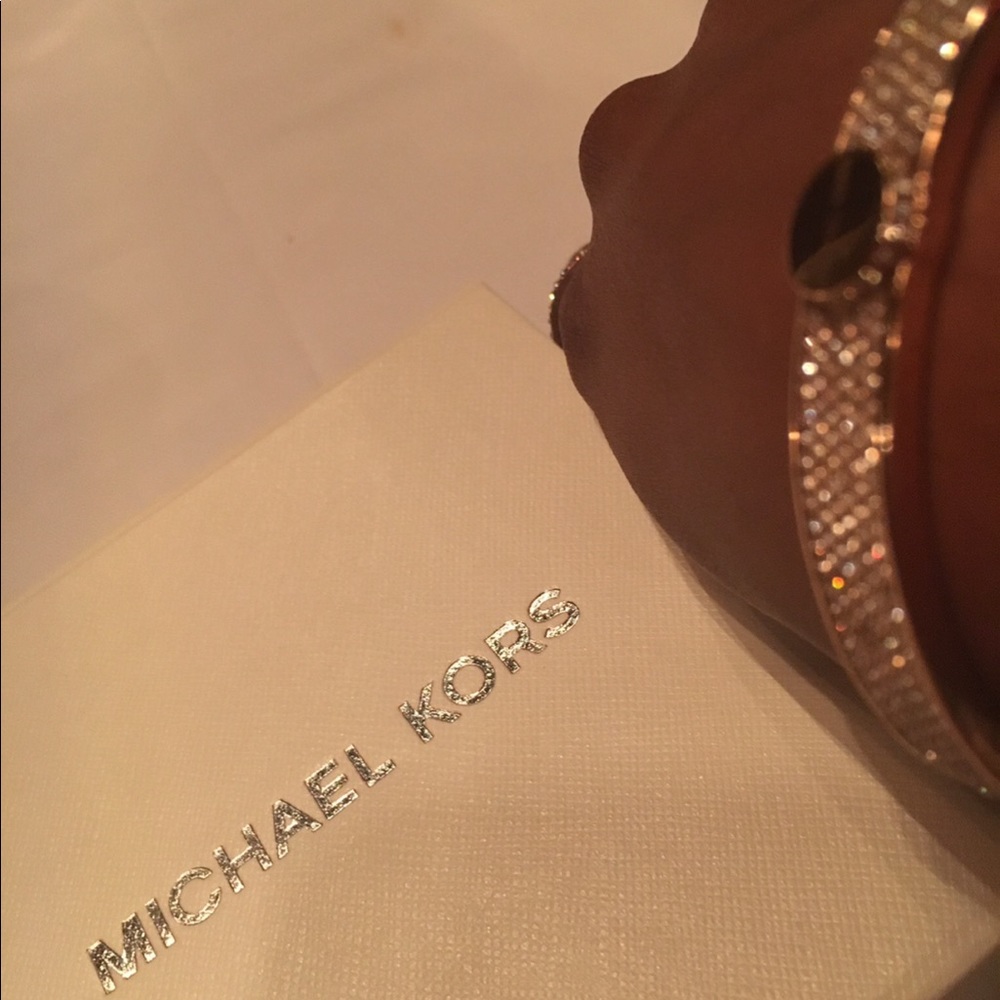 Michael Kors studded clasp bracelet.